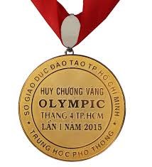 Đội tuyển Việt Nam giành huy chương vàng đầu tiên tại kỳ thi Omlypic Toán học và khoa học quốc tế 2017